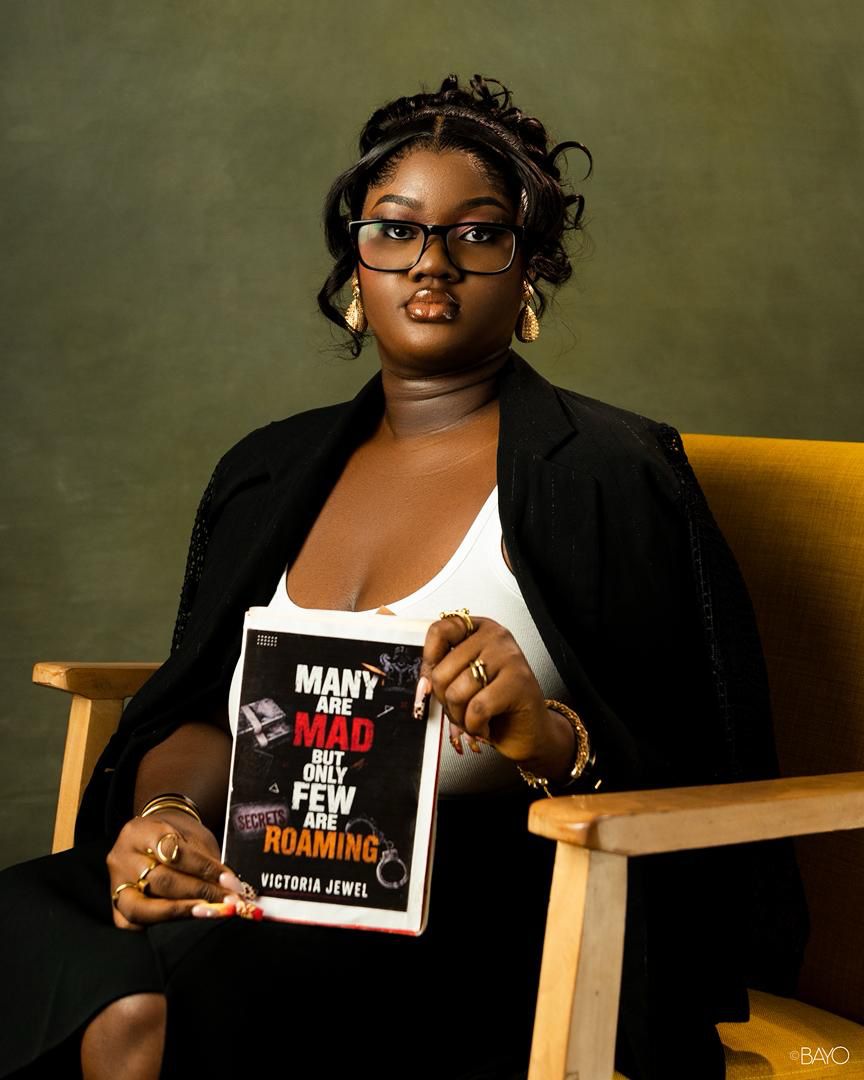 Victoria Jewel, 7FDCOF Brand Affiliate and Poet & Writer, African creator building passive income online